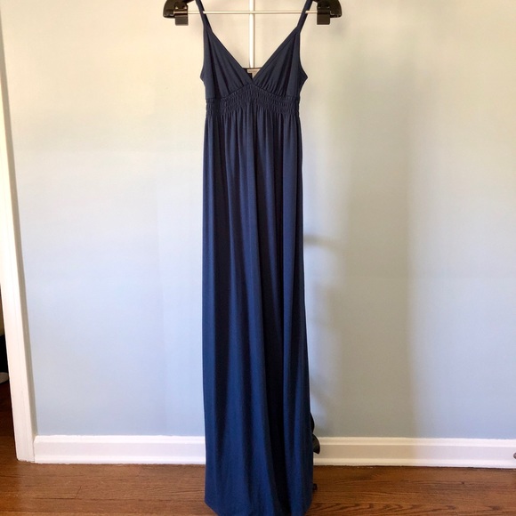 Old Navy Maxi Dress - Picture 1 of 5